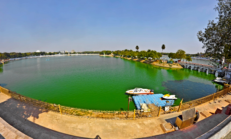 Kankaria Lake